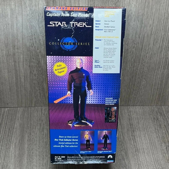 Star Trek Collector Series Capt. Jean-Luc Picard Command Edition-Playmates Toys - Picture 6 of 8